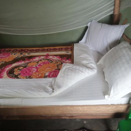 Lake Lyantonde eco campsite original Fort Portal Esterno foto