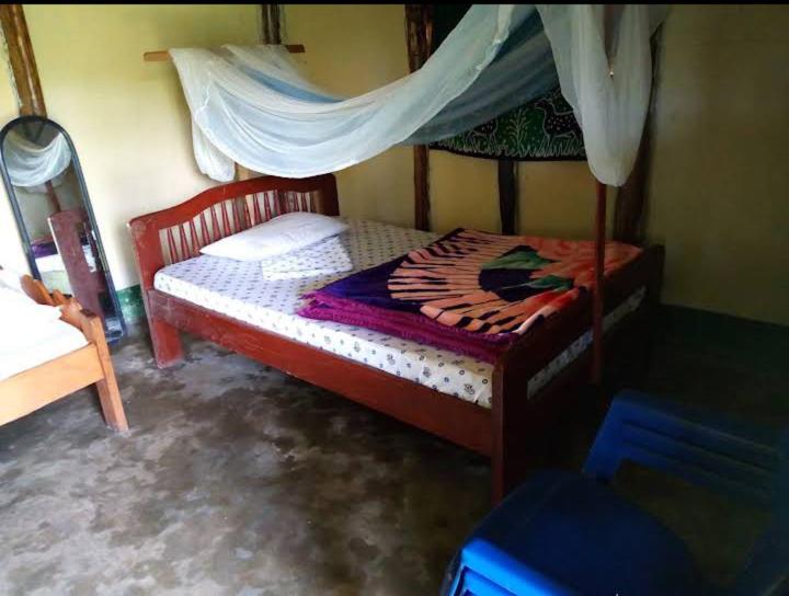Lake Lyantonde eco campsite original Fort Portal Esterno foto
